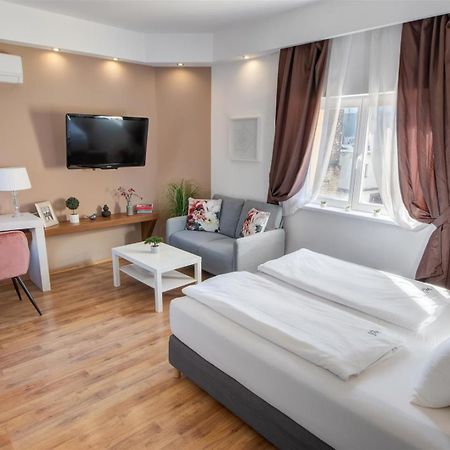 Premium Studio Szervita Square Appartement Boedapest Buitenkant foto